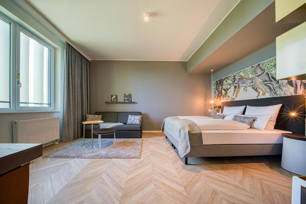 ホテル Vienna House Easy By Wyndham アウグスブルク エクステリア 写真