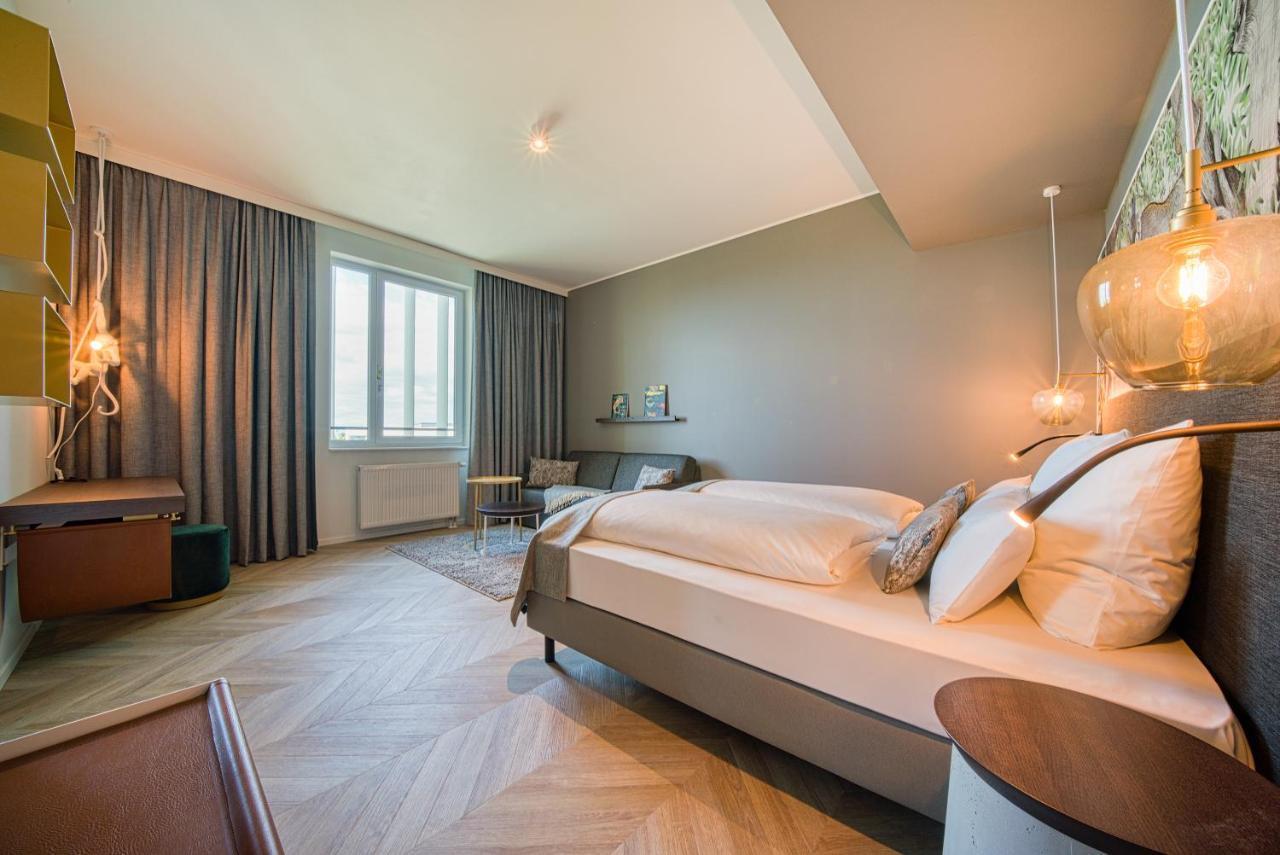 ホテル Vienna House Easy By Wyndham アウグスブルク エクステリア 写真
