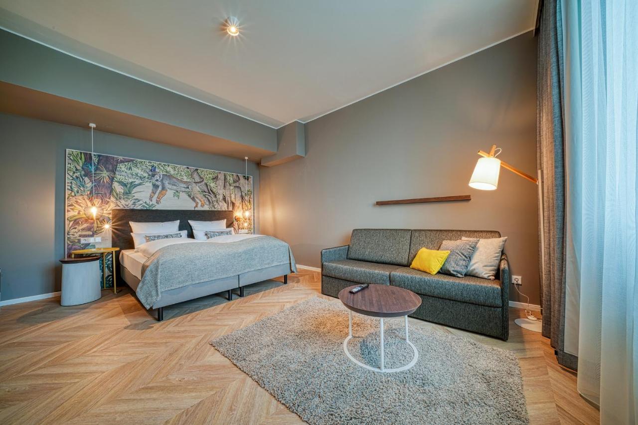 ホテル Vienna House Easy By Wyndham アウグスブルク エクステリア 写真