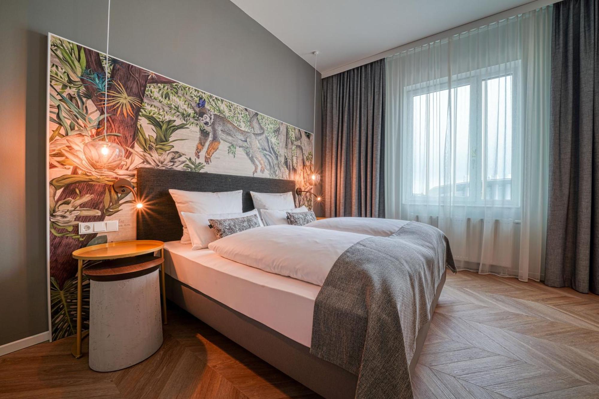 ホテル Vienna House Easy By Wyndham アウグスブルク エクステリア 写真